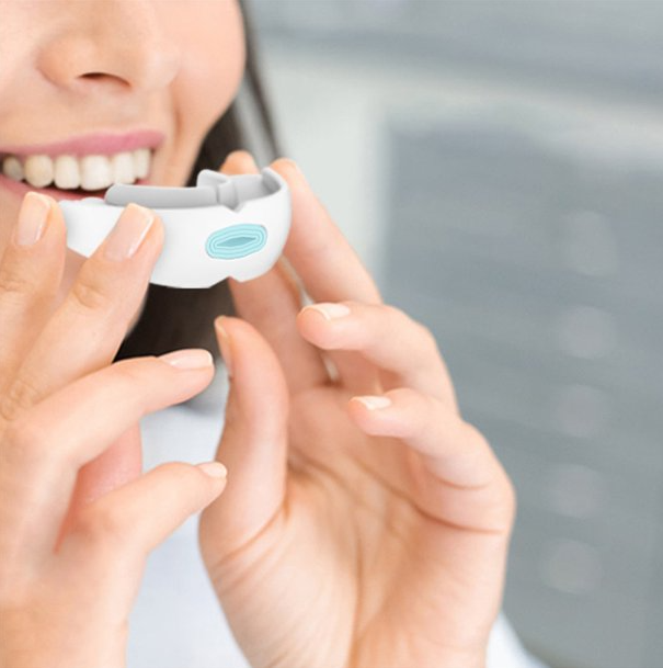 Anti-snoring oral appliance