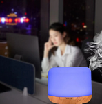 Diffuseur d'huiles essentielles avec télécommande