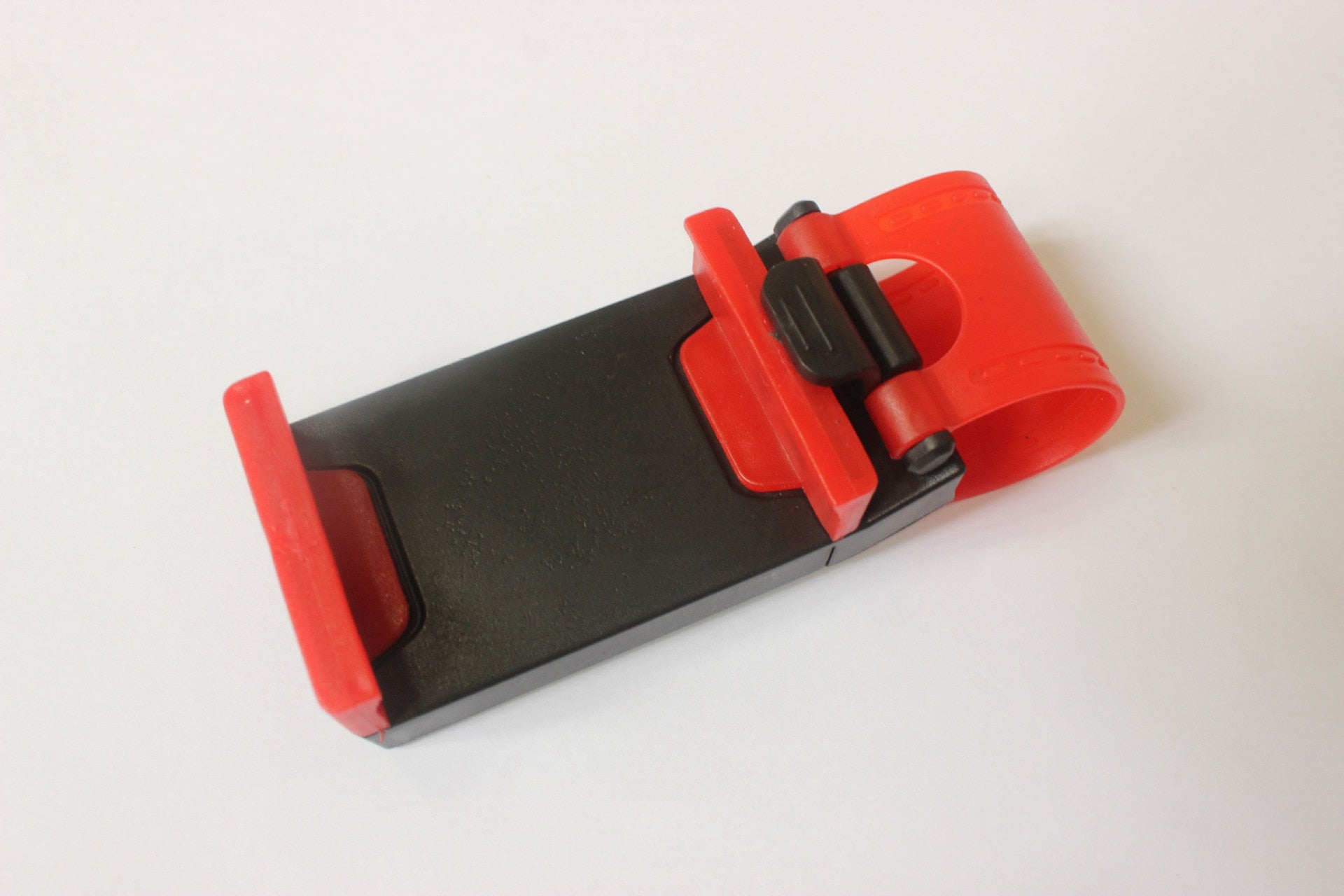 Support universel de téléphone pour volant