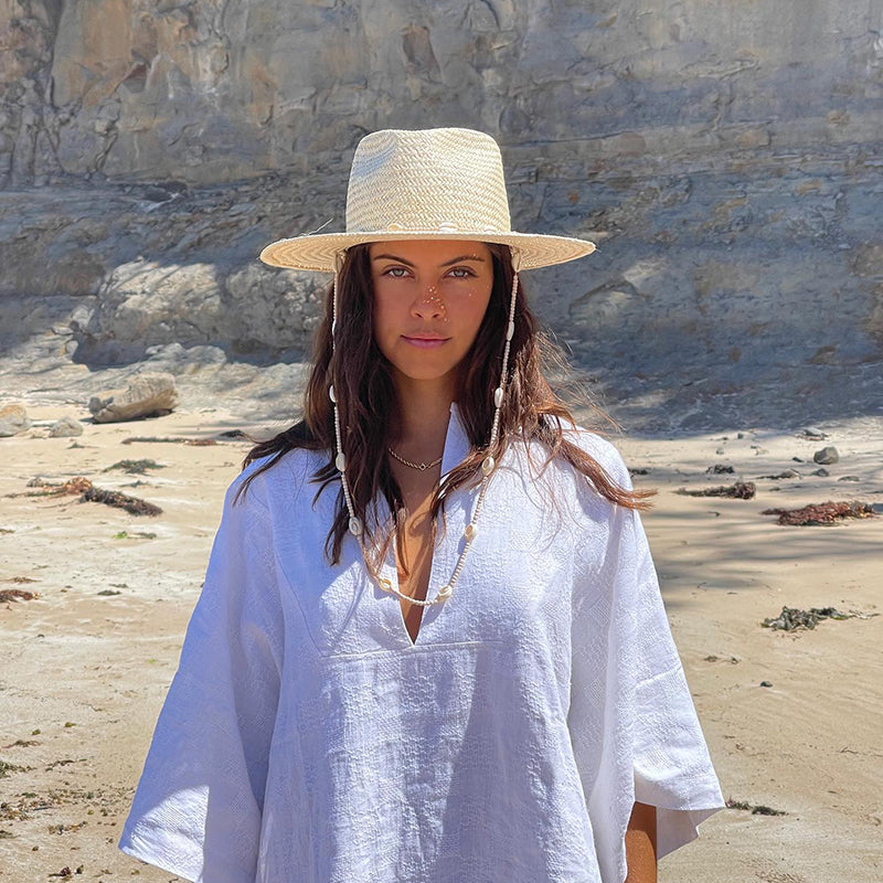 Chapeau de plage avec lanière coquillage - Collection 2023
