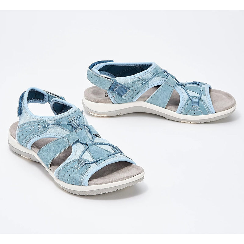Flat sandals