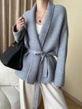Cardigan en maille avec ceinture à nouer