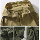 Veste à capuche ultra-lègere coupe vent