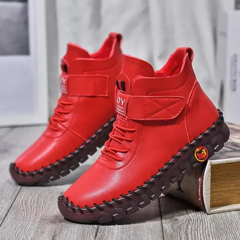 Faux leather fleece-lined ankle boots - Easy to slip on
