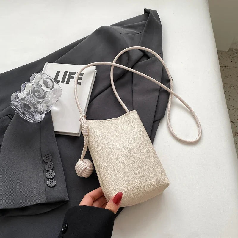 Compact Cross-Body Bag for Chic Outings
