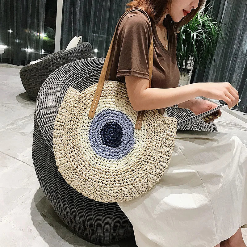 "Eye" Wicker Beach Bag with Closure
