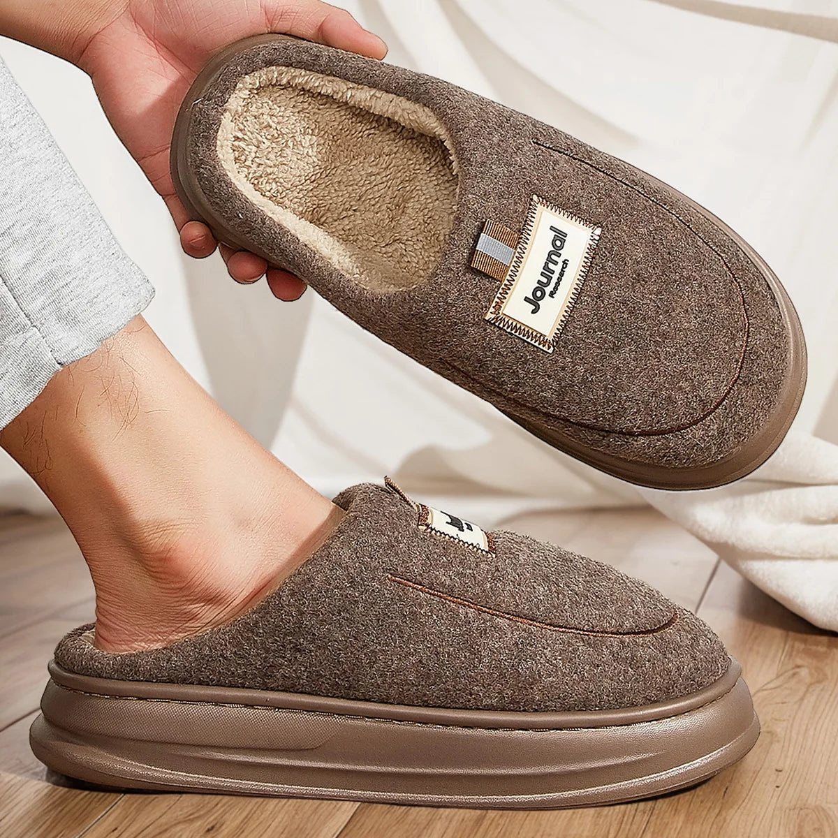 MAXI COSY Warm & Non-Slip Slippers - Men