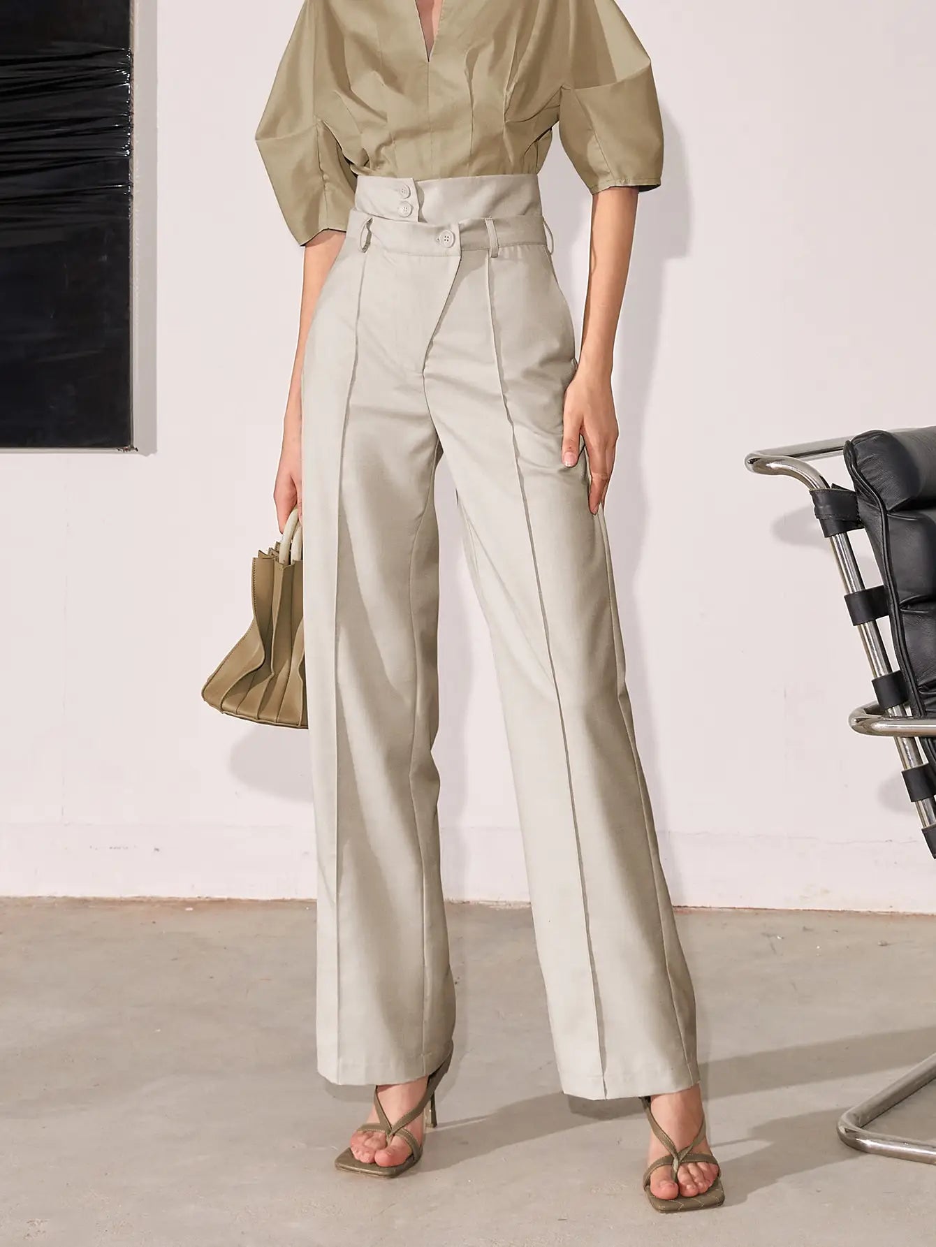Women's High-Waisted Pleated Tailored Trousers