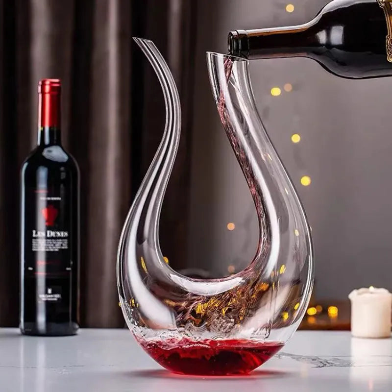 Crystal wine decanter