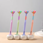 Brosse à dents à trois côtés en forme de V