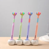 Brosse à dents à trois côtés en forme de V