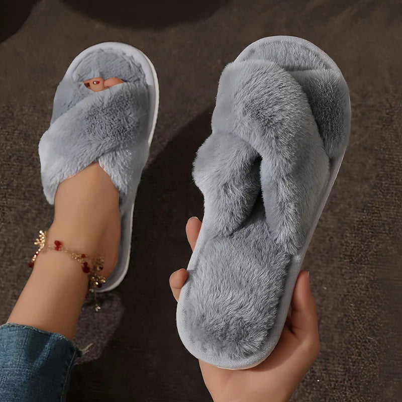 Women's Faux Fur Slippers