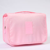 Trousse de toilette pratique à suspendre