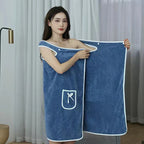Ultra-Absorbent Bathrobe