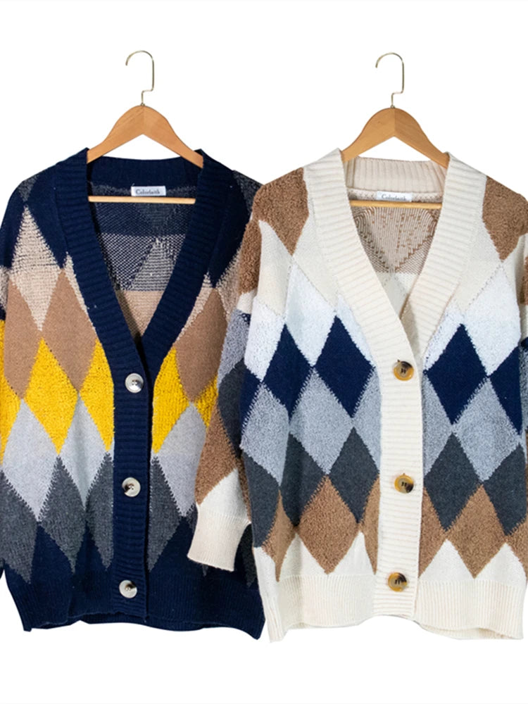 Thick oversized diamond knit cardigan