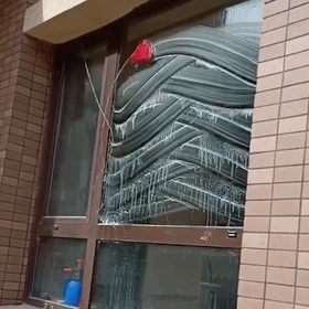 Nettoyeur de vitres magnétique
