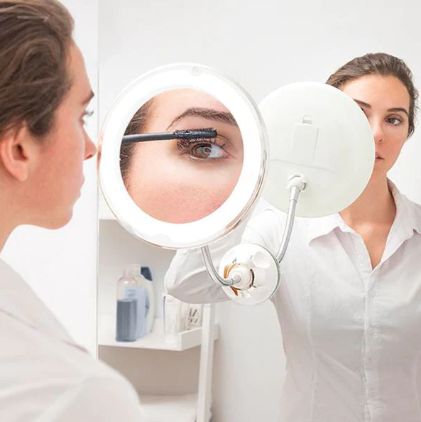 Miroir grossissant LED - Bras articulé ventouse
