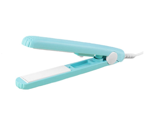 Ceramic mini hair straightener