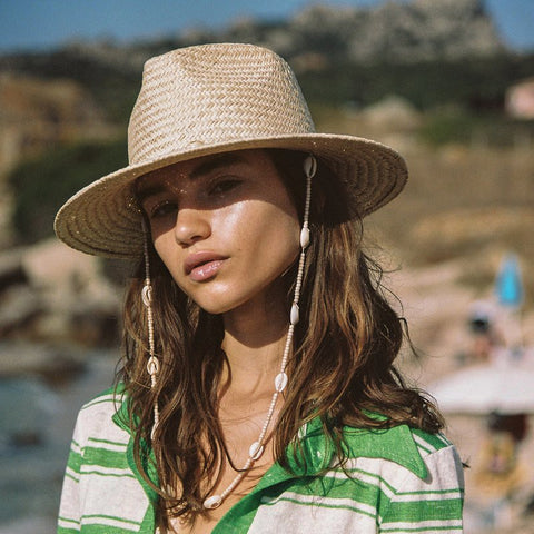 Chapeau de plage avec lanière coquillage - Collection 2023