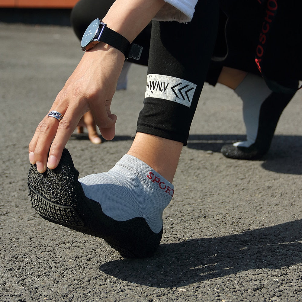 Chaussettes-antidérapantes-tout-terrain