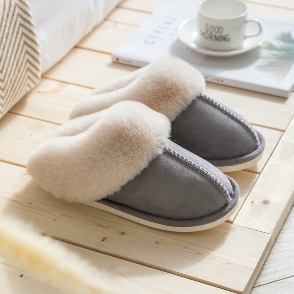 Chaussons intérieur fourrure gris clair