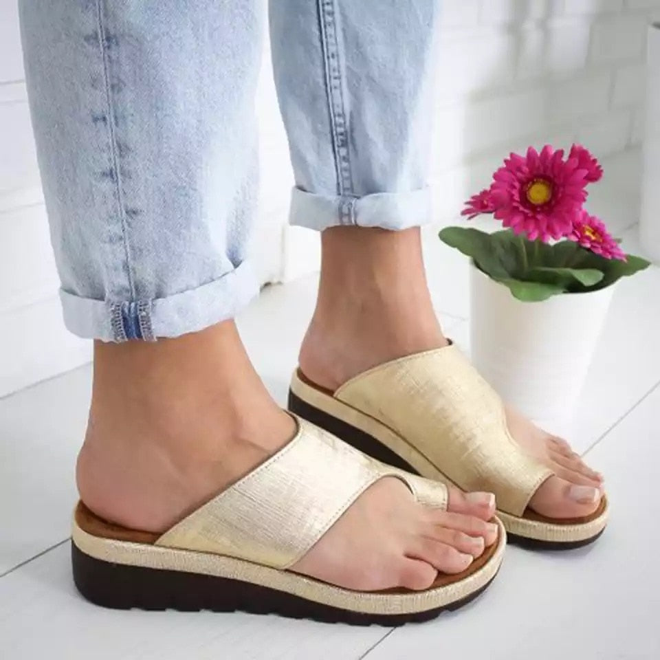 Sandales-orthopédiques-spéciales-Hallux-Valgus
