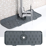 Tapis de robinet en silicone + Un distributeur de savon offert