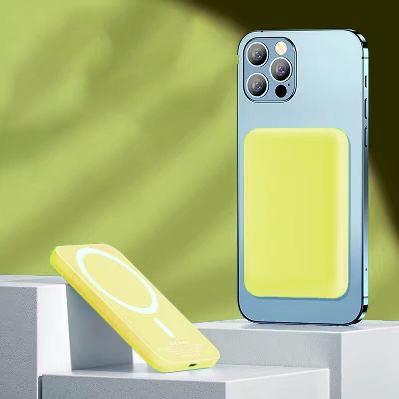 Mini batterie externe magnétique
