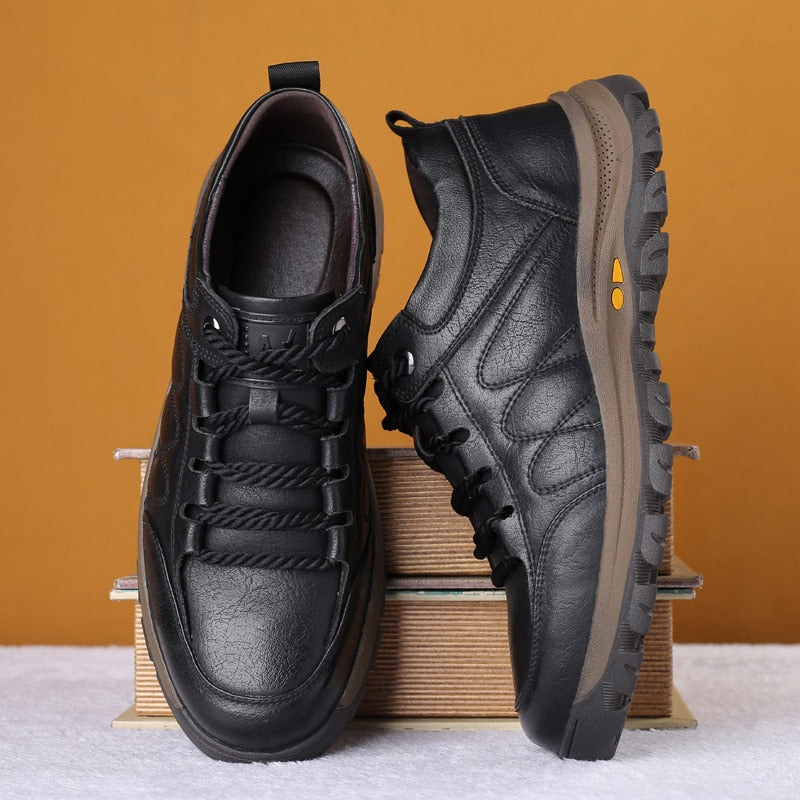 Chaussures d'automne en cuir résistant