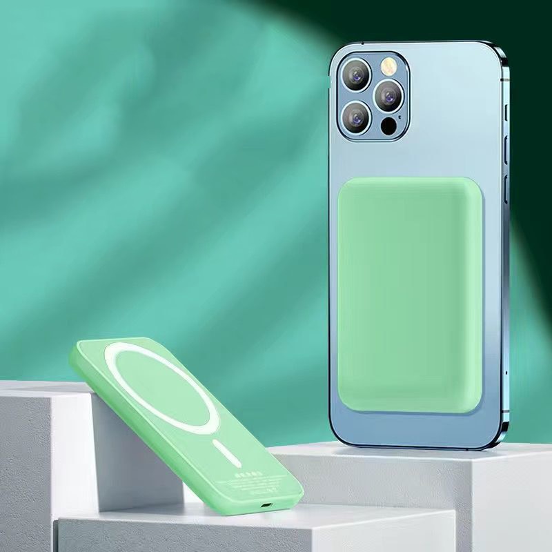 Mini batterie externe magnétique