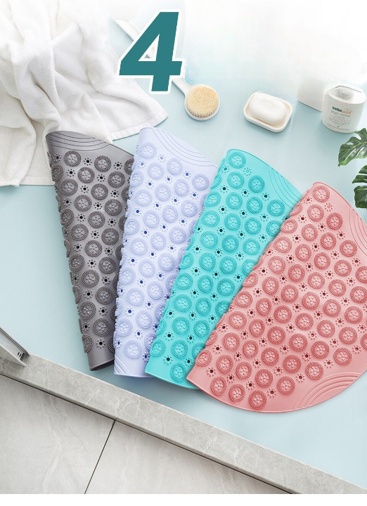 Massaging bath mat
