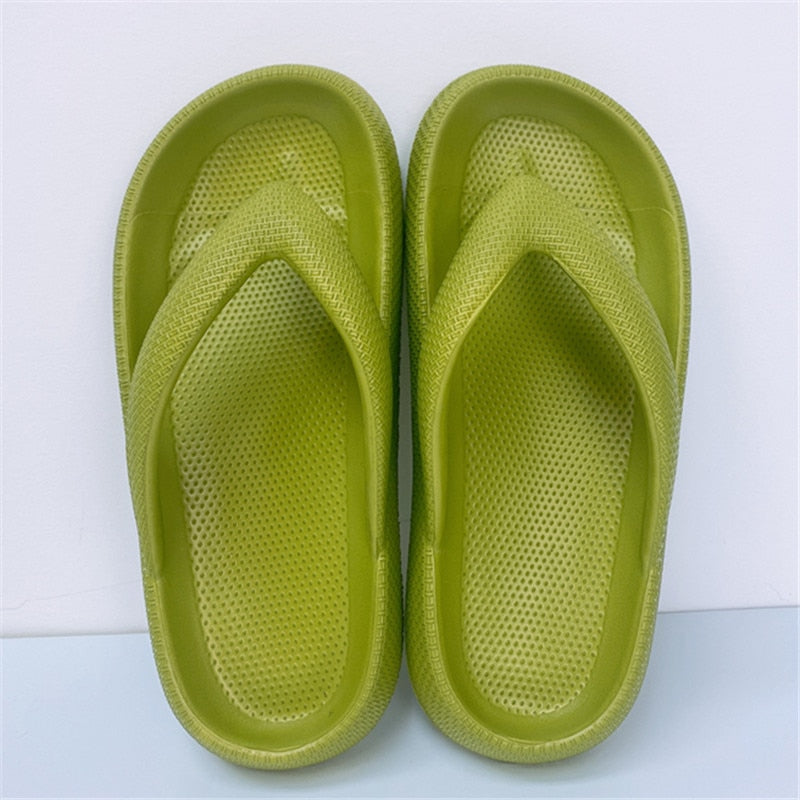 Tongs-mixte-à-semelle-épaisse