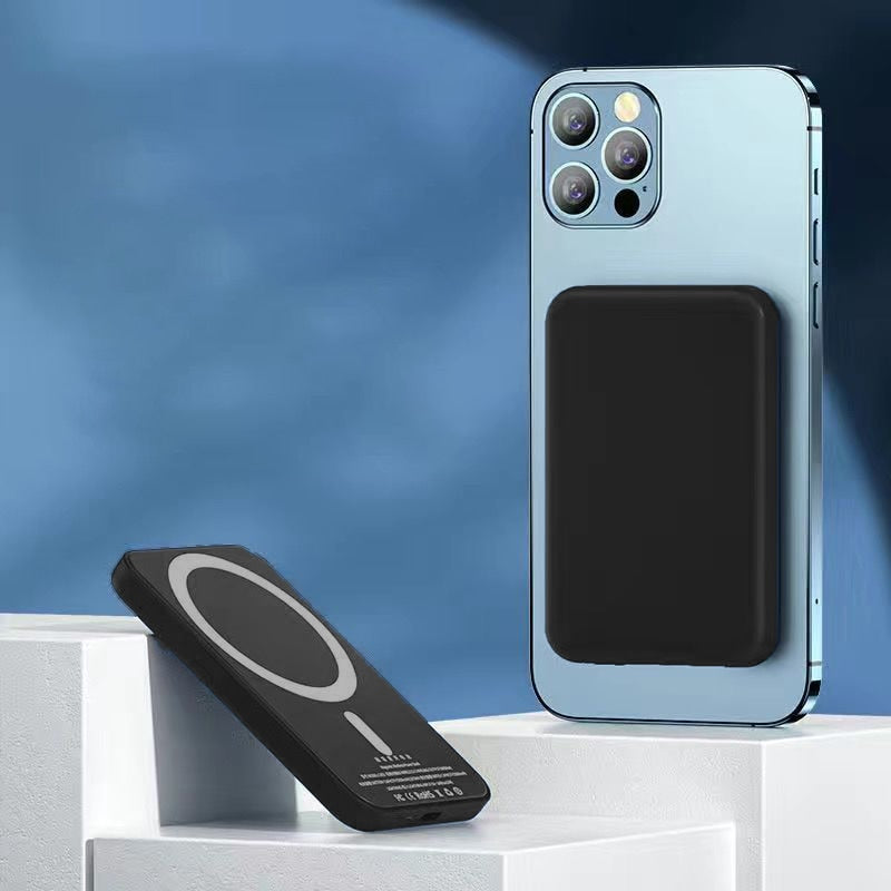 Mini batterie externe magnétique