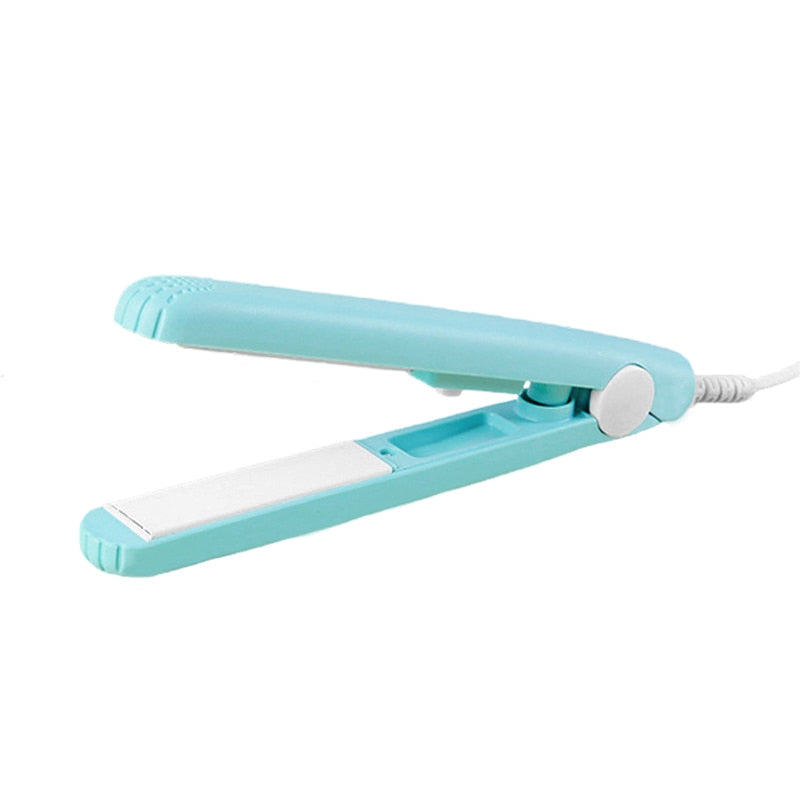 Ceramic mini hair straightener