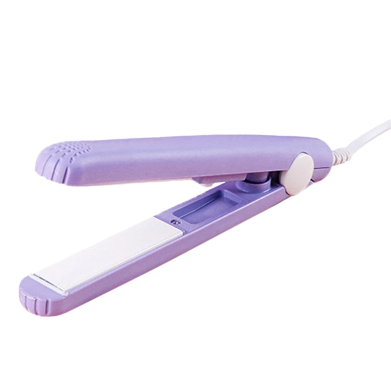 Ceramic mini hair straightener