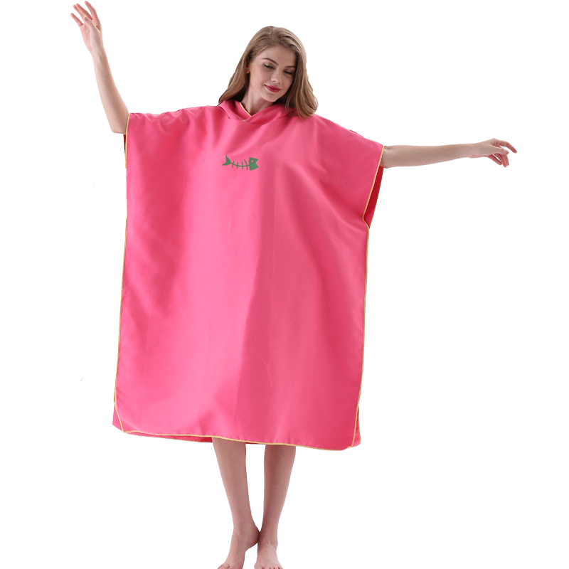 Poncho-serviette-en-microfibre-séchage-rapide