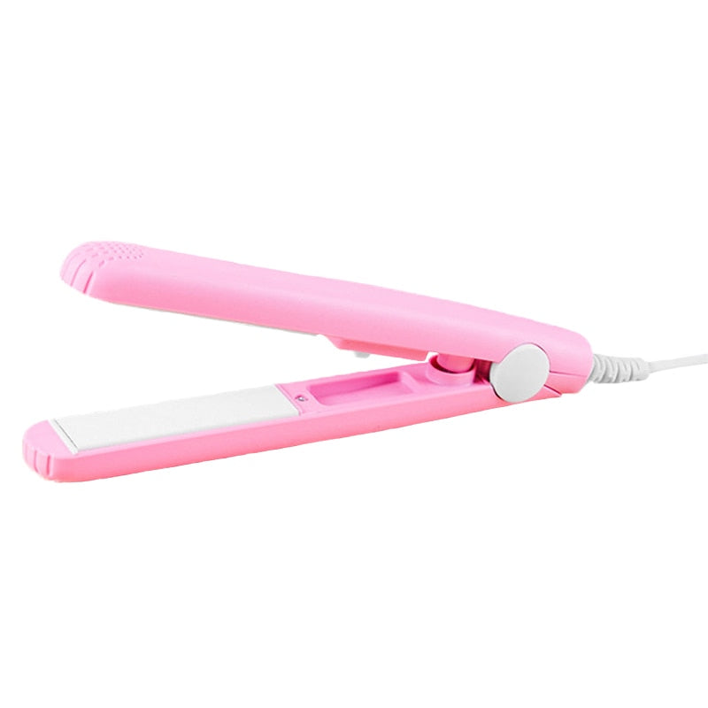 Ceramic mini hair straightener