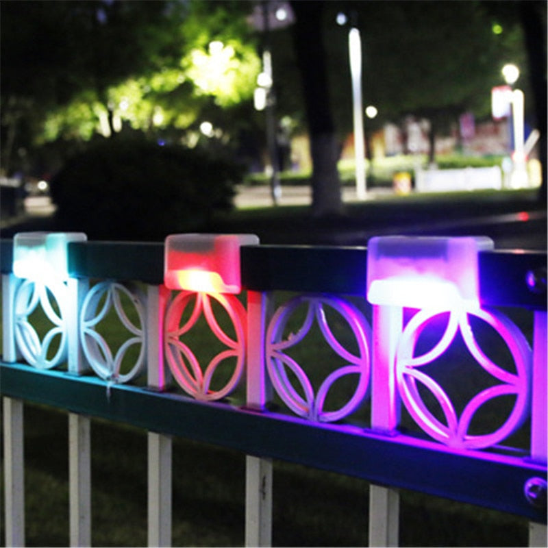 4x-Appliques-LED-solaires-pour-escaliers-et-clôtures